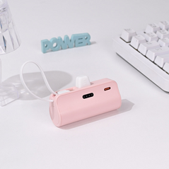 Univerzalna Back Up Baterija prenosiva baterija privezak 5000mAh fast lightning roze.