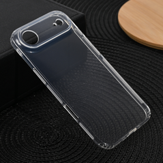Zastitna silikonska maska (futrola) Ultra Thin with pluggy - iPhone 17 Transparent.