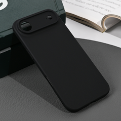 Zastitna silikonska maska (futrola) Skin - iPhone 17 Air mat crna.