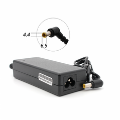 Punjac - laptop Fujitsu 19V 3.16A (6.5*4.4) ugao 90.