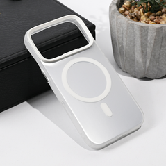 Zastitna maska (futrola) Magsafe providna - iPhone 17 Pro srebrna.