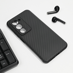 Zastitna maska (futrola) Carbon fiber - Xiaomi Redmi 15 4G EU 171mm crna.