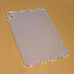 Zastitna silikonska maska (futrola) Ultra Thin - iPad Air 5 2022 Transparent.