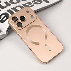 Zastitna maska (futrola) Magsafe Chrome - iPhone 17 Pro zlatna.