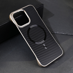 Zastitna maska (futrola) Magsafe Carbon - iPhone 15 Pro Max 6.7 crna.