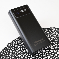 Univerzalna Back Up Baterija prenosiva baterija Oxpower PD21 20000mAh crna.