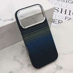 Zastitna maska (futrola) UrbanMesh MagSafe - iPhone 17 Pro DZ04 (MS).