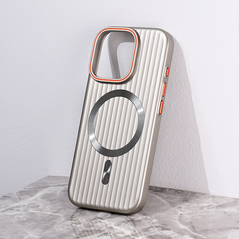 Zastitna maska (futrola) Magsafe Stripe - iPhone 16 Pro siva.