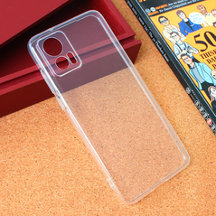 Zastitna silikonska maska (futrola) Ultra Thin - Motorola Edge 30 Neo Transparent.