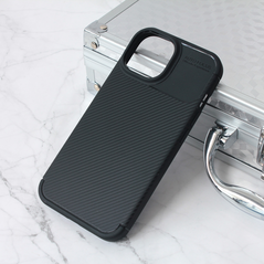 Zastitna maska (futrola) Defender Carbon - iPhone 15 crna.