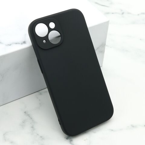 Zastitna maska (futrola) Soft Silicone - iPhone 15 crna (MS).