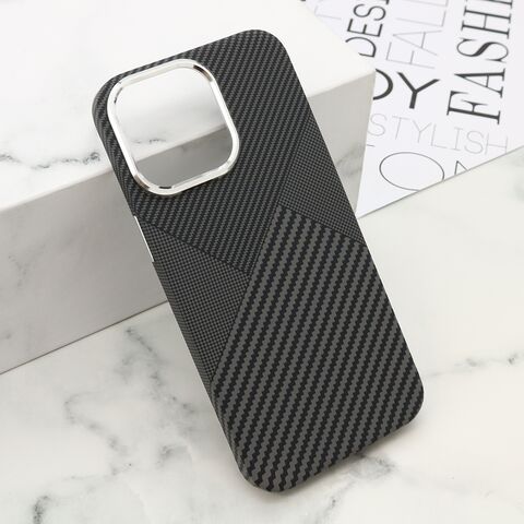 Zastitna maska (futrola) UrbanMesh MagSafe - iPhone 15 Pro Max (6.7) DZ03 (MS).