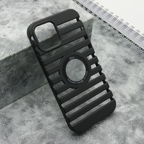 Zastitna maska (futrola) LINES LOGO CUT - Iphone 12/12 Pro (6.1) crna (MS).