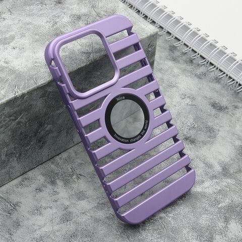 Zastitna maska (futrola) LINES LOGO CUT - iPhone 15 Pro (6.1) ljubicasta (MS).