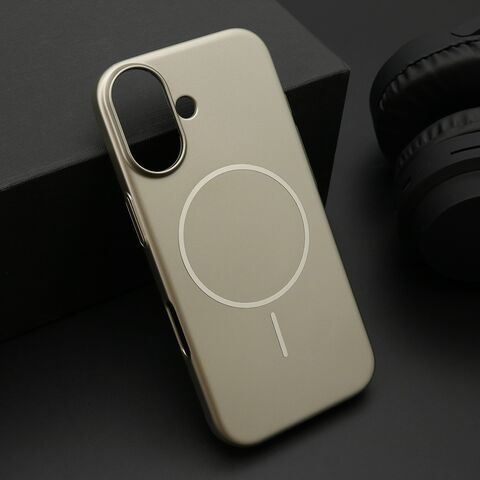 Zastitna maska (futrola) PURE mat MagSafe - iPhone 17 zlatna (MS).