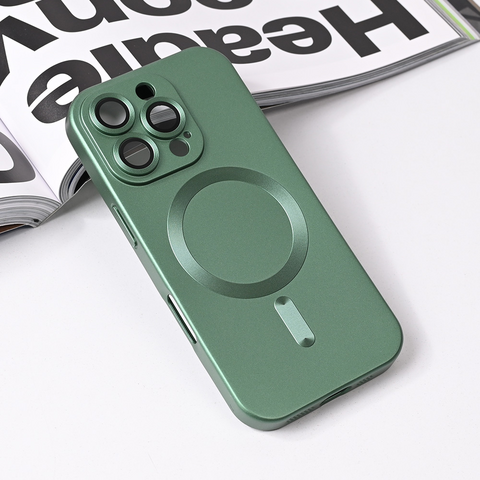 Zastitna maska (futrola) Magsafe Chrome - iPhone 16 Pro zelena.