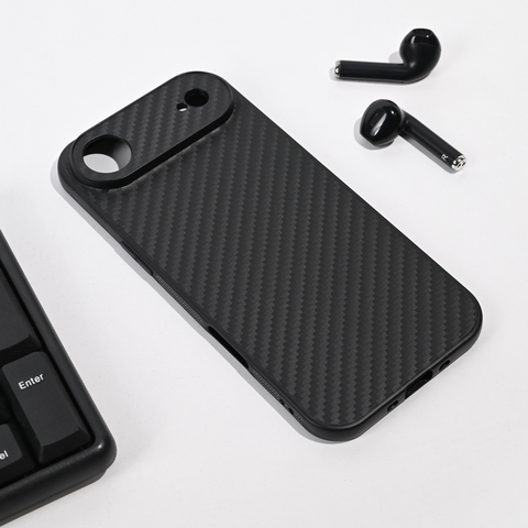 Zastitna maska (futrola) Carbon fiber - iPhone 17 Air crna.