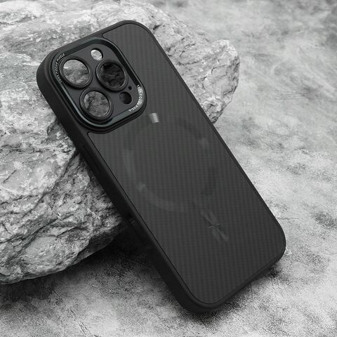 Zastitna maska (futrola) CARBON MagSafe - iPhone 16 Pro (6.3) crna (small camera) (MS).