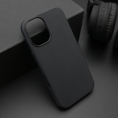 Zastitna maska (futrola) FROSTED SHIELD MagSafe - iPhone 17 crna (MS).