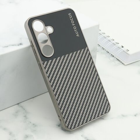 Zastitna maska (futrola) CARBON LINES - Samsung S921 Galaxy S24 5G siva (MS).