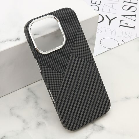 Zastitna maska (futrola) UrbanMesh MagSafe - iPhone 16 Pro (6.3) DZ03 (MS).