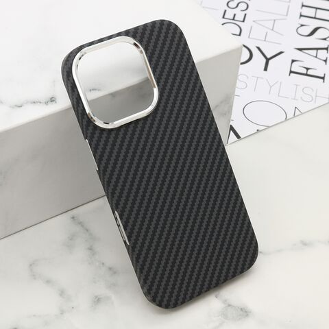 Zastitna maska (futrola) UrbanMesh MagSafe - iPhone 16 Pro (6.3) DZ02 (MS).