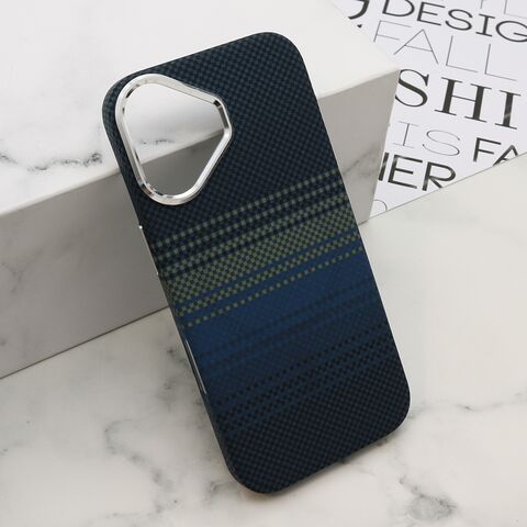 Zastitna maska (futrola) UrbanMesh MagSafe - iPhone 17 (6.1) DZ04 (MS).