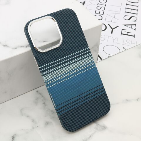 Zastitna maska (futrola) UrbanMesh MagSafe - iPhone 16 Pro Max (6.9) DZ04 (MS).