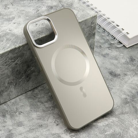 Zastitna maska (futrola) COLOR METAL MagSafe - iPhone 13 (6.1) srebrna (small camera) (MS).