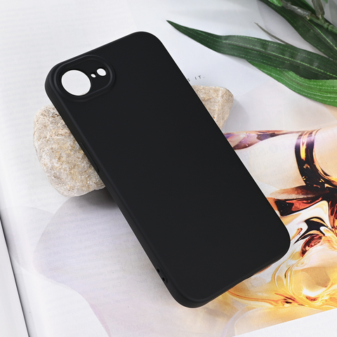 Zastitna maska (futrola) Teracell Soft Velvet - iPhone 16e/17e 6.1 crna.