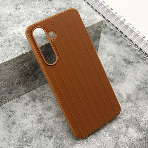 Zastitna maska (futrola) URBAN STRIPE - Samsung S731B Galaxy S25 FE braon (MS).