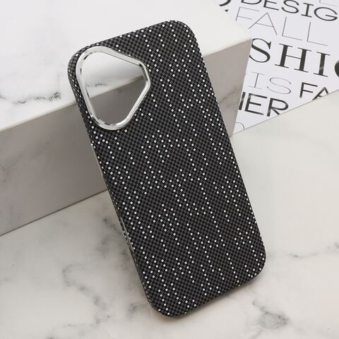 Zastitna maska (futrola) UrbanMesh MagSafe - iPhone 17 (6.1) DZ06 (MS).