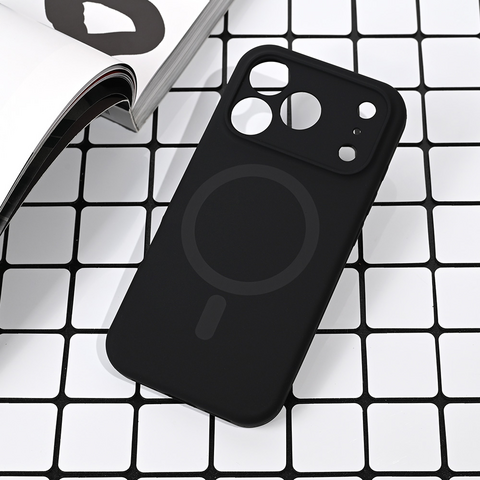 Zastitna maska (futrola) Magsafe Pure color - iPhone 17 Pro/18 Pro 6.3 crna.