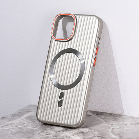 Zastitna maska (futrola) Magsafe Stripe - iPhone 15 6.1 siva.