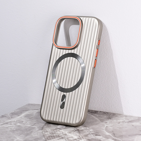 Zastitna maska (futrola) Magsafe Stripe - iPhone 16 Pro siva.