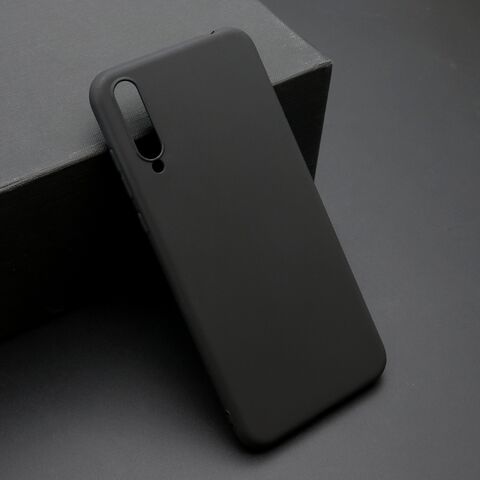 Zastitna ultra tanka (skin) maska / futrola KOLOR - Huawei Honor 20 Lite China crna (MS).