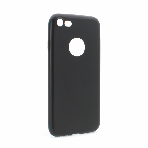 Zastitna silikonska maska (futrola) Skin - iPhone 7 mat crna (sa otvorom logo).