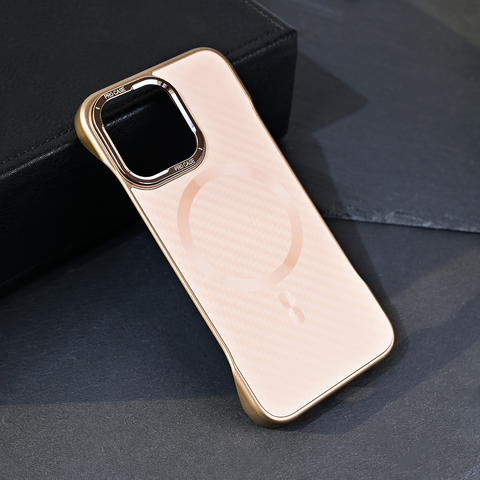 Zastitna maska (futrola) Magsafe Carbon - iPhone 13 Pro bez.