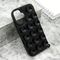 Zastitna maska (futrola) OCTOBUDDY - iPhone 16 (6.1) crna (MS).